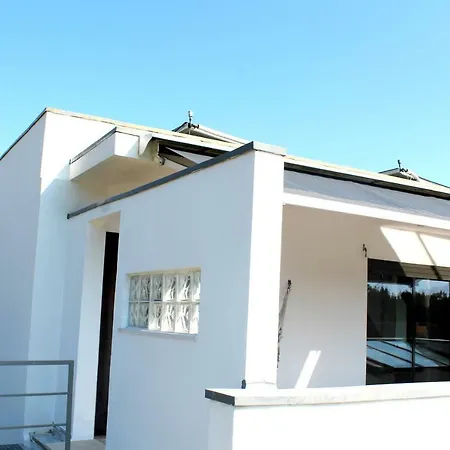 Splendid Loft In Apartman Sintra